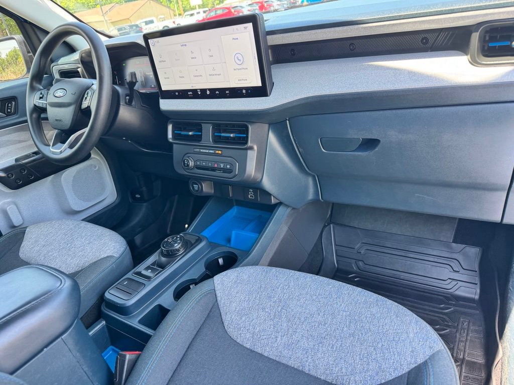 Certified 2025 Ford Maverick XLT FWD image 17