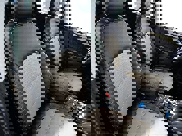 Certified 2021 Ford Escape Titanium w/ Titanium Elite Package image 12