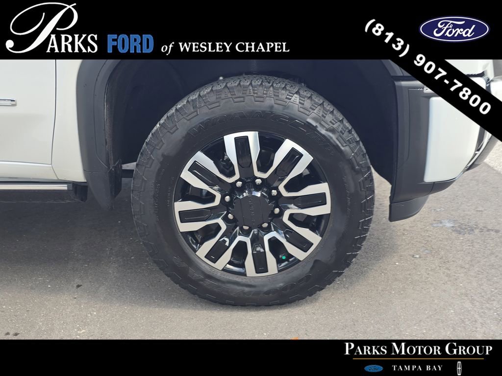 Used 2025 GMC Sierra 2500 Denali Ultimate AWD/4WD image 31
