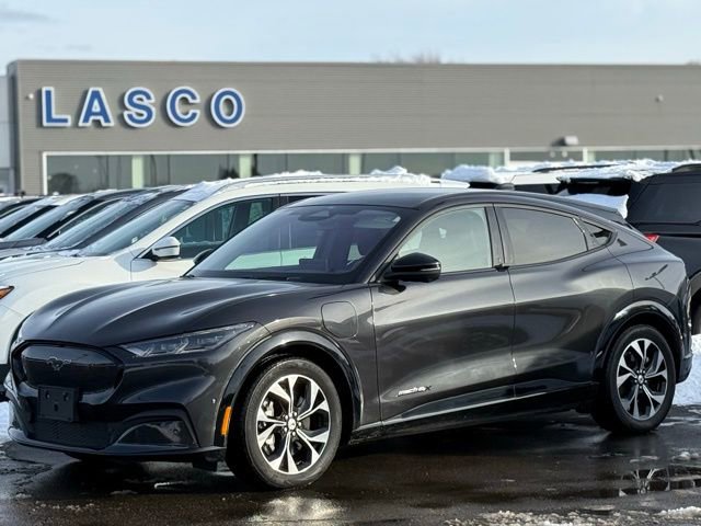 Certified 2022 Ford Mustang Mach-E Premium image 1