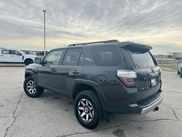 Used 2024 Toyota 4Runner TRD Off-Road Premium image 3