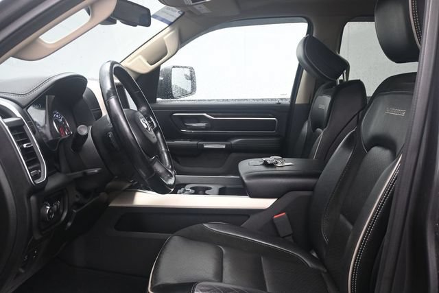 Used 2019 RAM 1500 Laramie AWD/4WD image 6