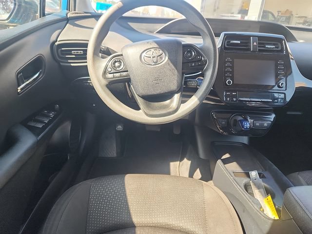 Used 2020 Toyota Prius LE FWD image 9