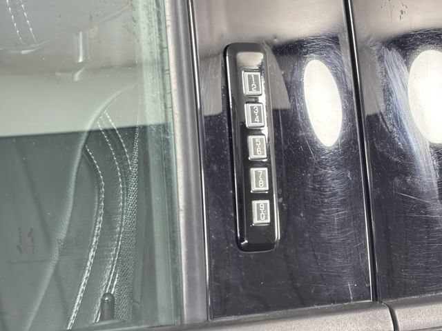 Certified 2022 Ford F250 Lariat AWD/4WD image 34