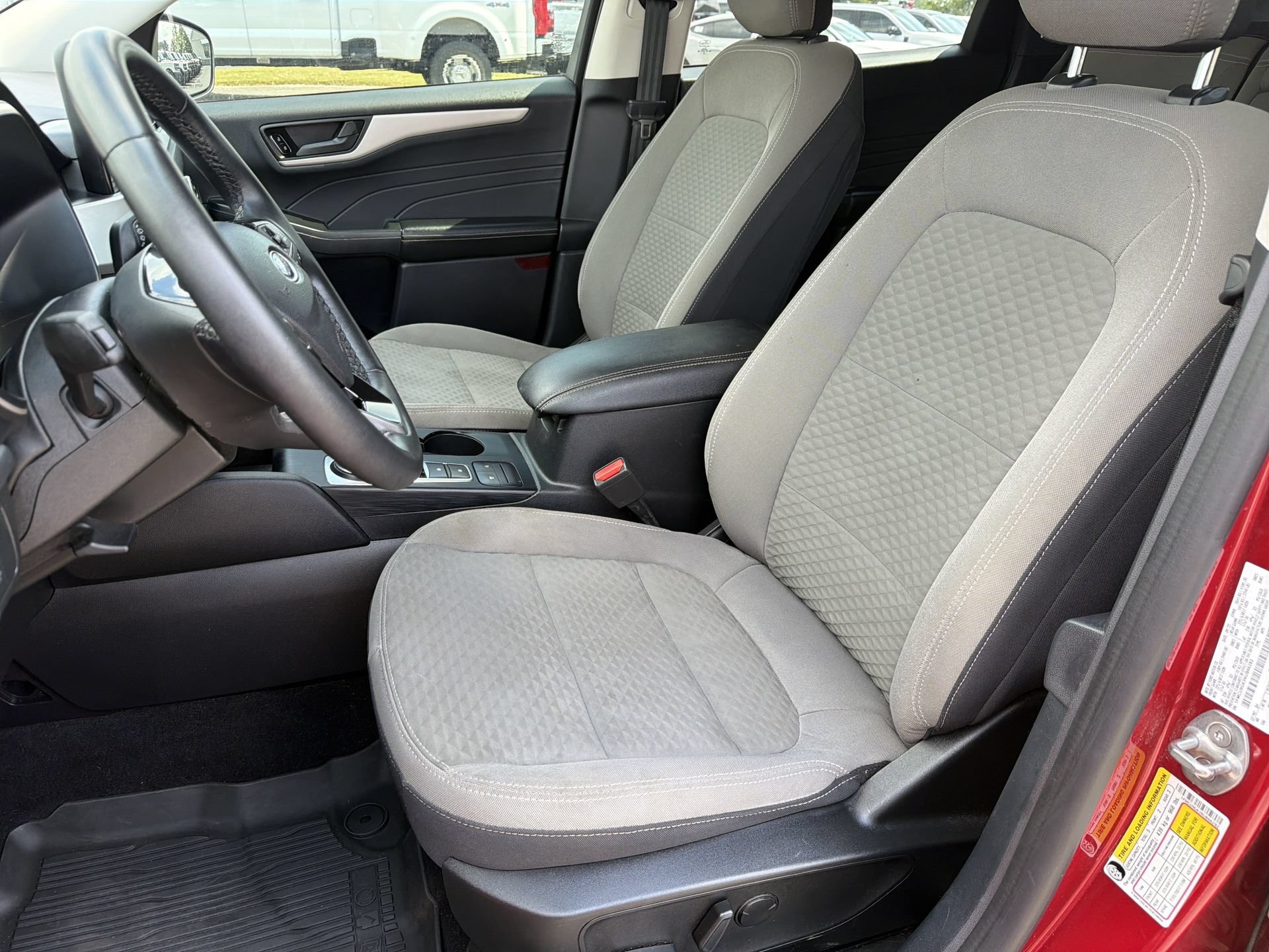 Certified 2022 Ford Escape SE w/ Convenience Package AWD/4WD image 16