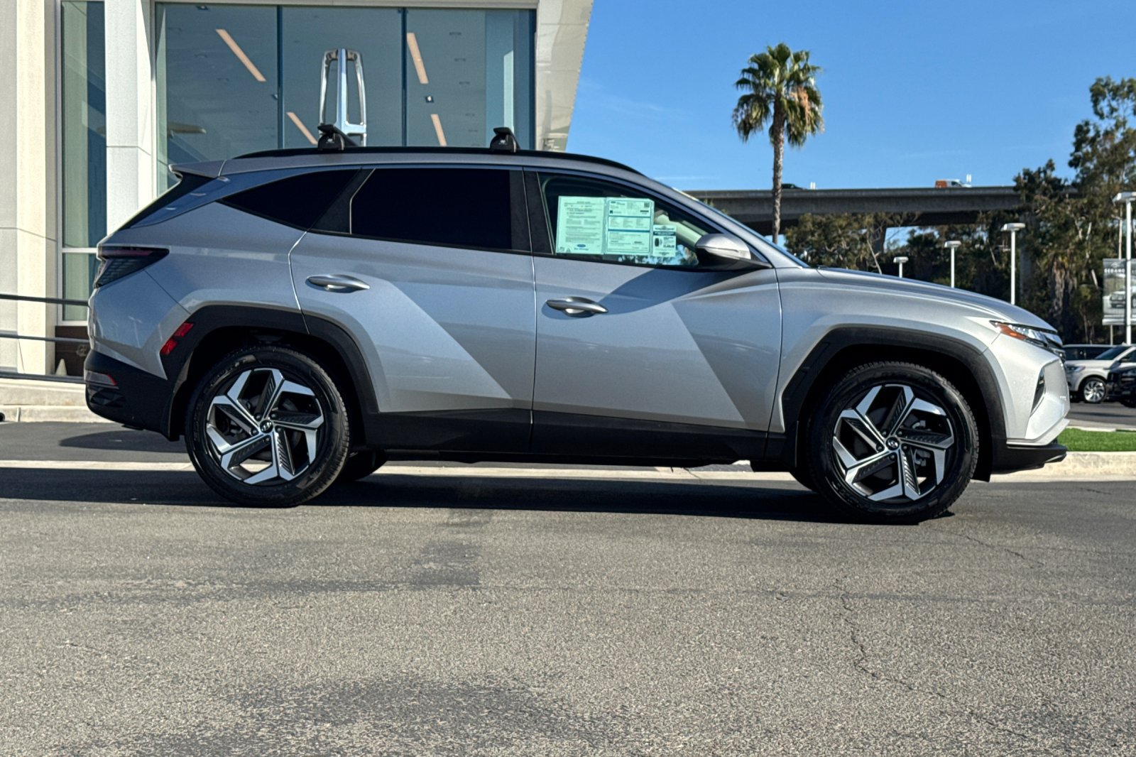 Used 2024 Hyundai Tucson SEL w/ Convenience Package FWD image 2