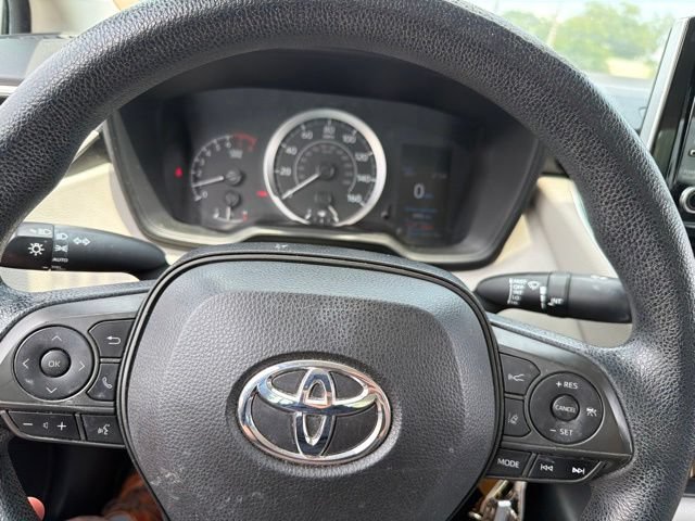 Used 2020 Toyota Corolla LE FWD image 13