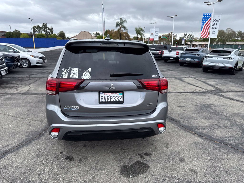 Used 2021 Mitsubishi Outlander LE AWD/4WD image 8