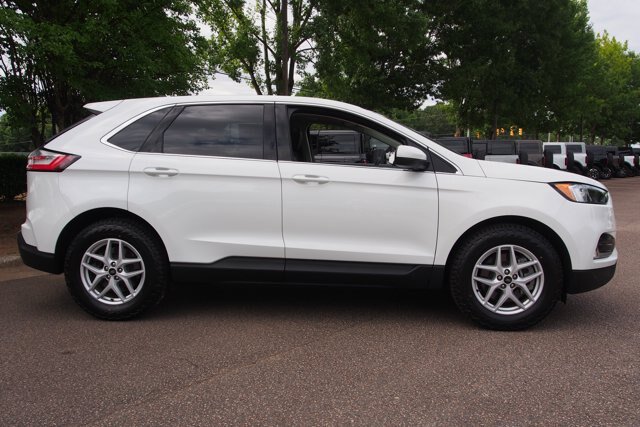 Certified 2023 Ford Edge SEL AWD/4WD image 8