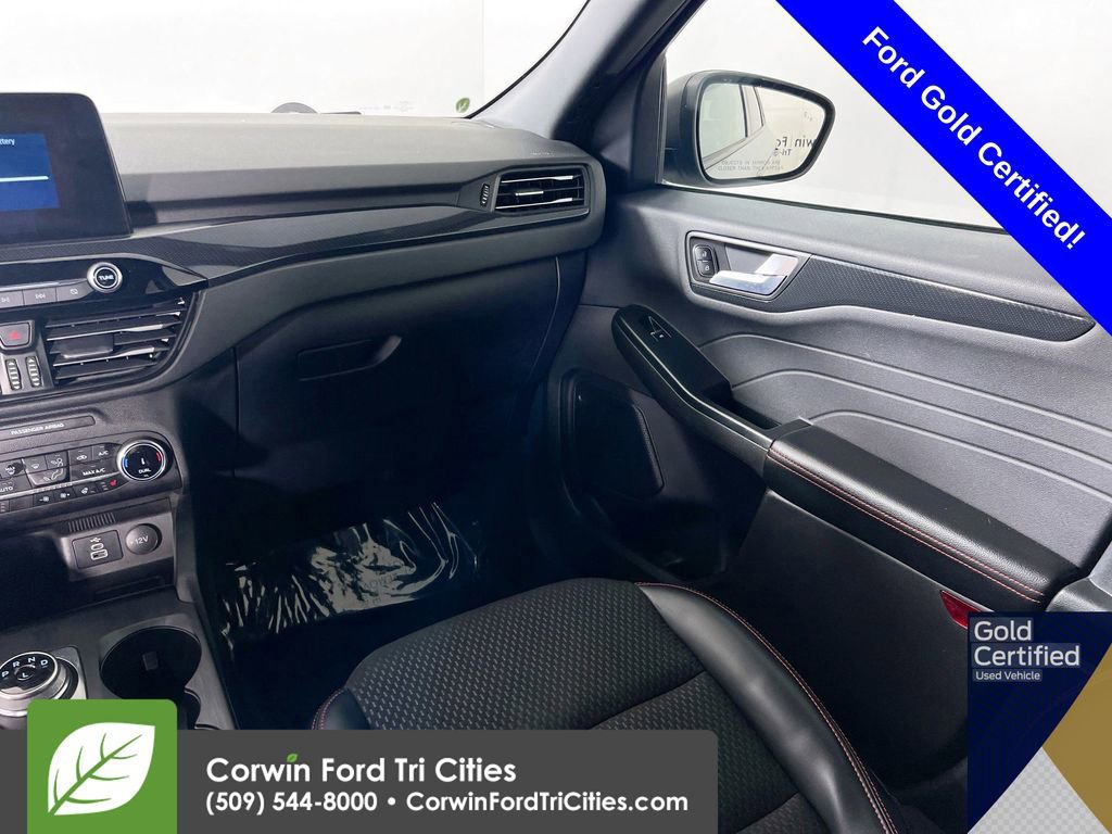 Certified 2024 Ford Escape ST-Line AWD/4WD image 26
