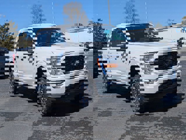 Certified 2021 Ford F150 XL w/ STX Appearance Package image 8