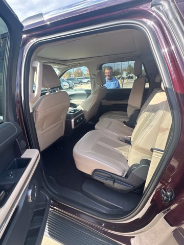 Certified 2024 Ford Expedition Max Limited RWD image 7