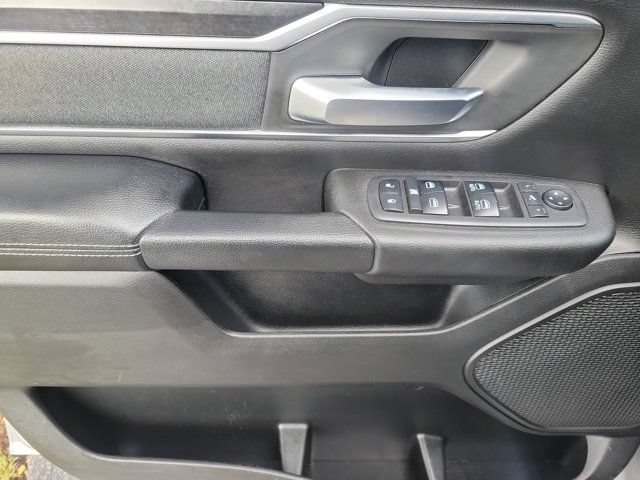 Used 2019 RAM 1500 Big Horn RWD image 16