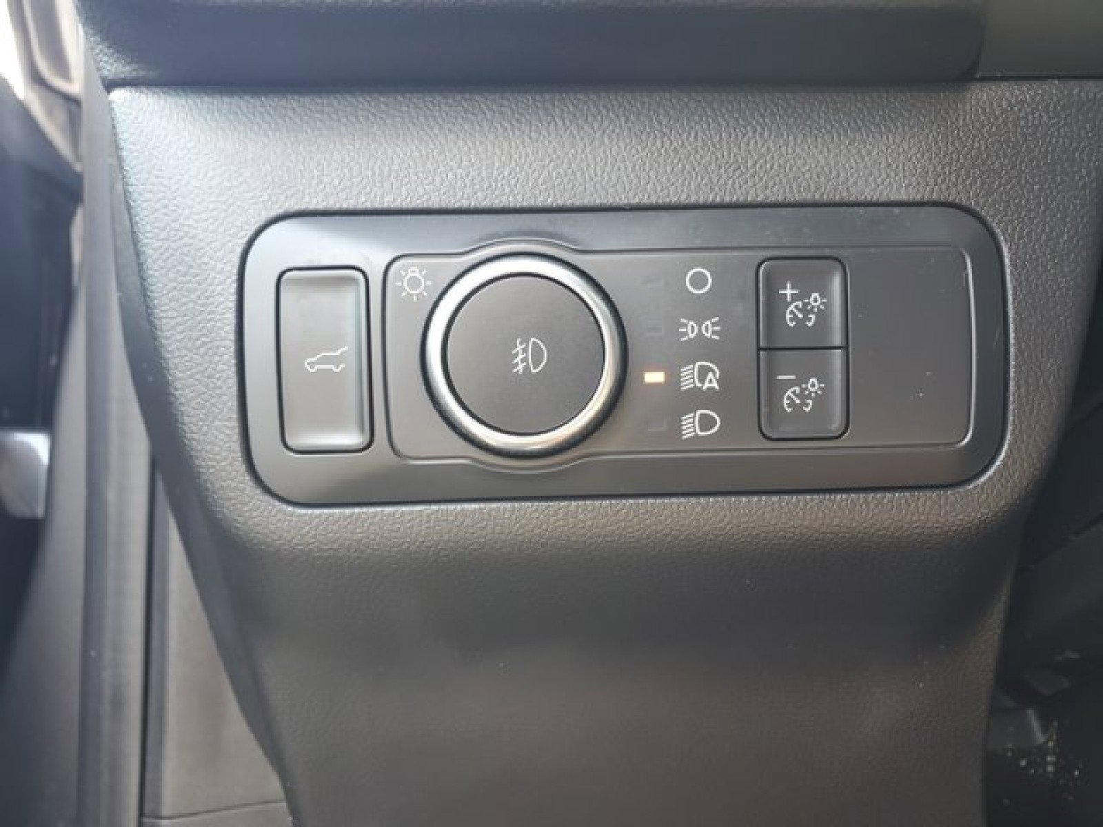 Certified 2022 Ford Escape SEL image 16