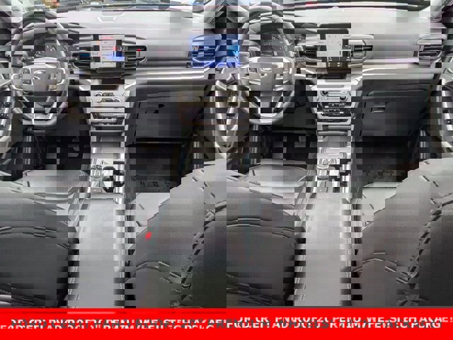 Certified 2024 Ford Explorer XLT w/ Equipment Group 202A image 26