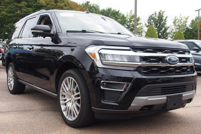 Certified 2024 Ford Expedition Limited w/ Excursion Package