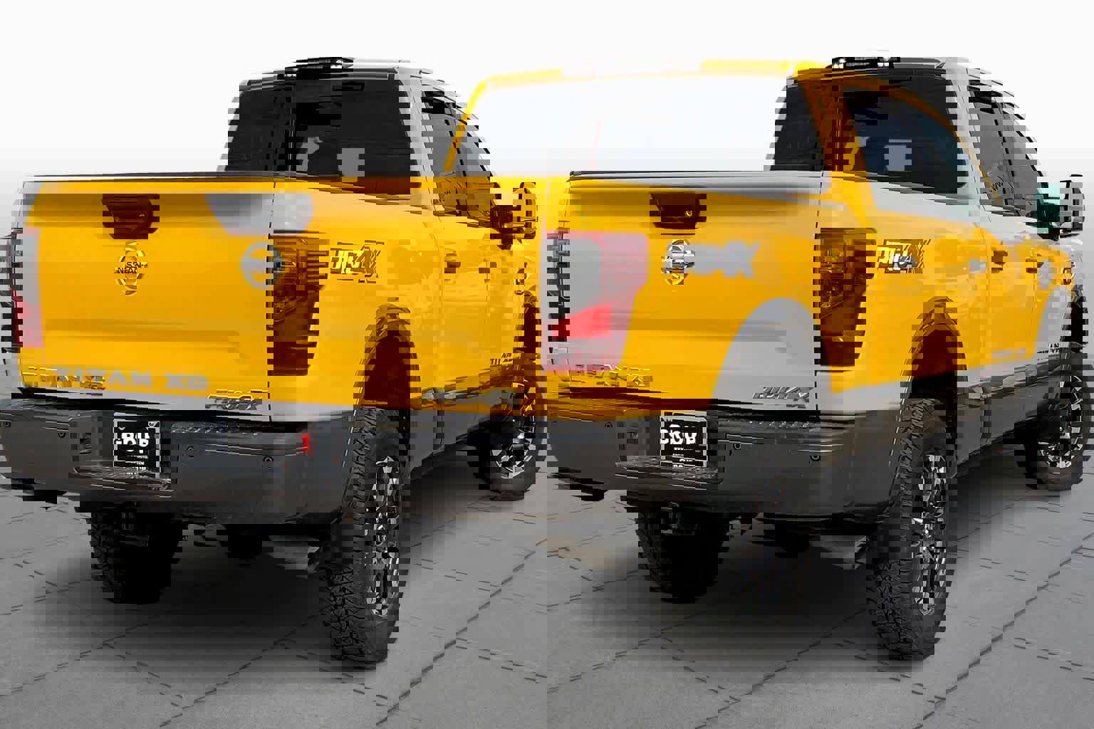 Used 2018 Nissan Titan PRO-4X w/ Pro-4x Utility Package image 12