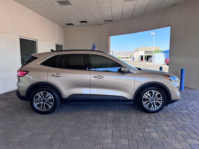 Certified 2020 Ford Escape SEL FWD image 6
