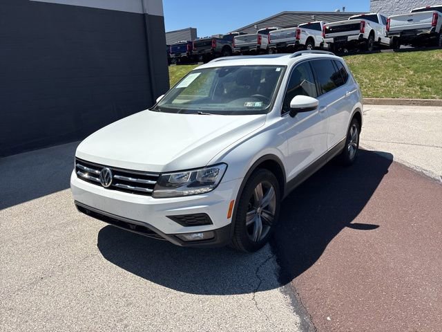 Used 2021 Volkswagen Tiguan SEL AWD/4WD image 11