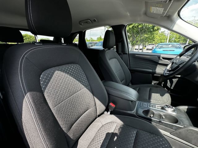 Certified 2025 Ford Escape Active w/ Cold Weather Package AWD/4WD image 35