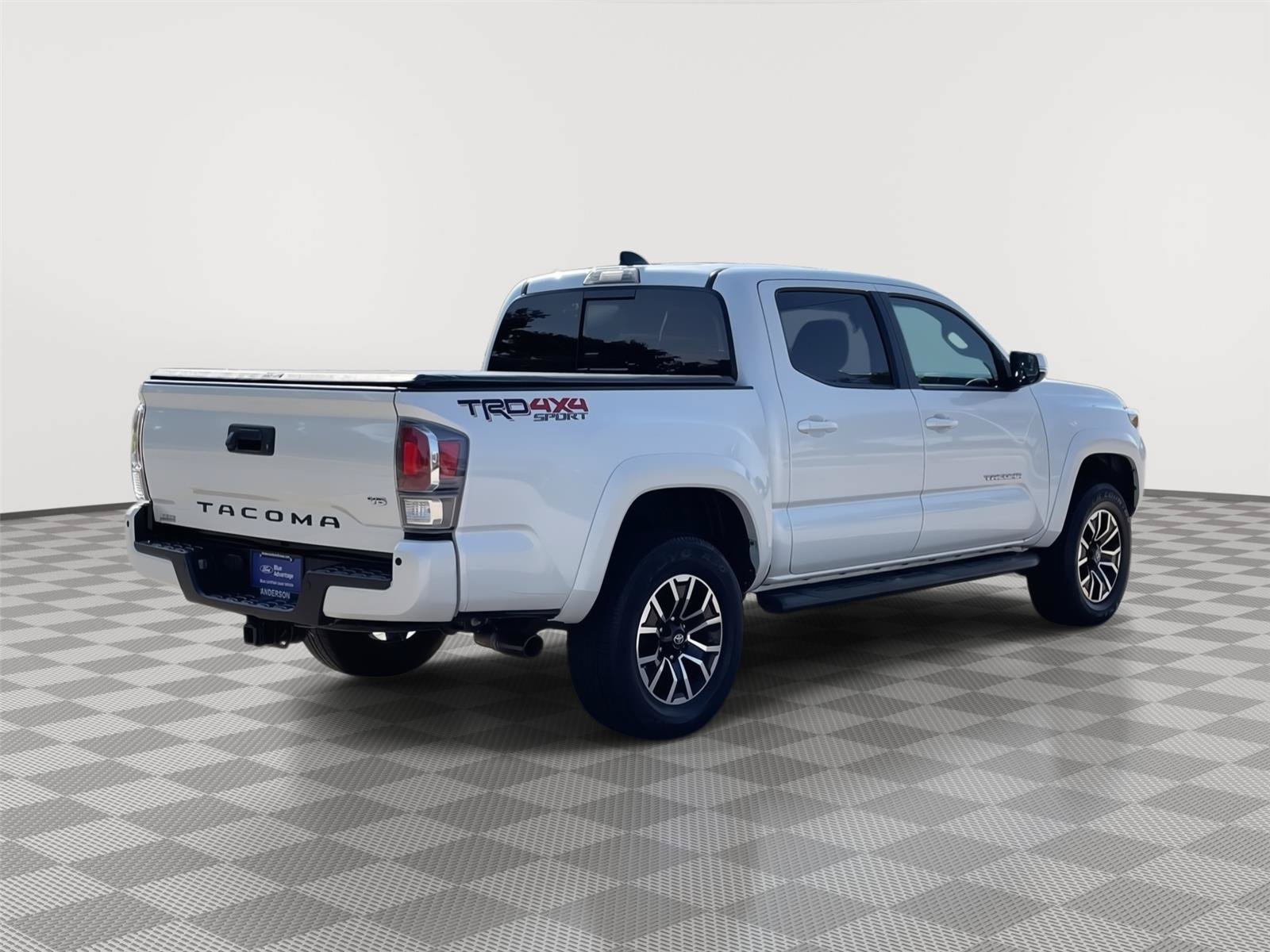 Used 2023 Toyota Tacoma TRD Sport w/ Technology Package AWD/4WD image 7