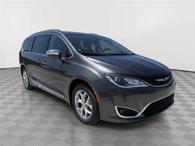 Used 2018 Chrysler Pacifica Limited