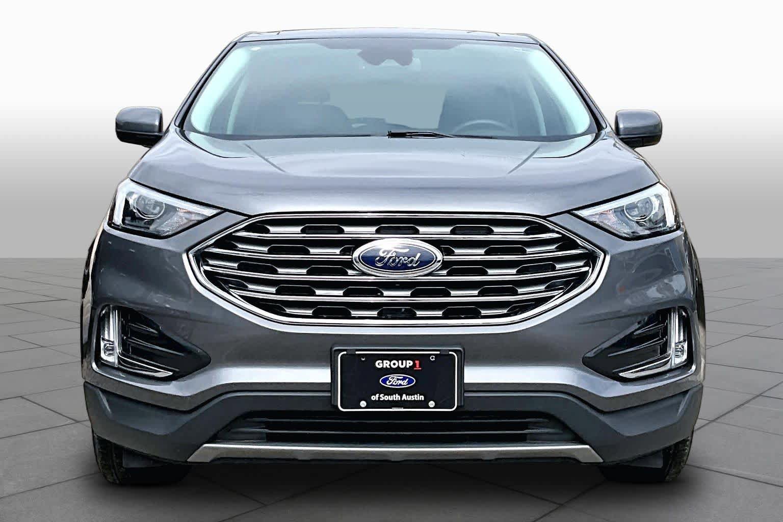 Certified 2022 Ford Edge SEL w/ Convenience Package AWD/4WD image 4