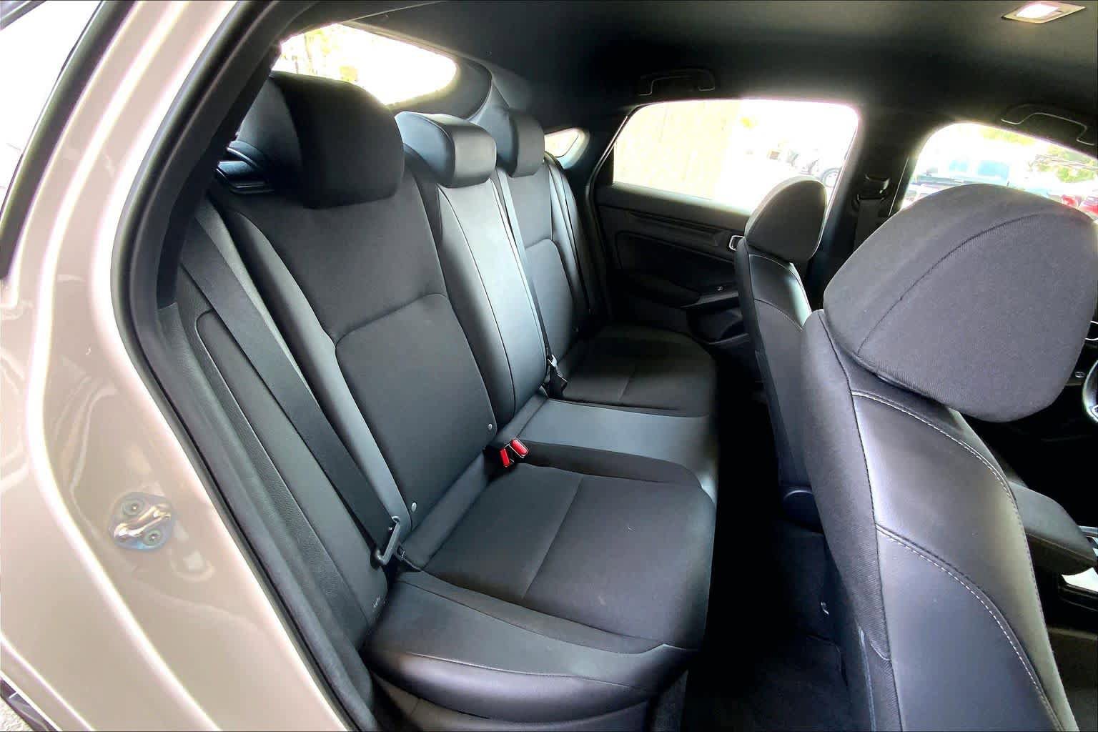 Used 2025 Honda Civic Sport image 19