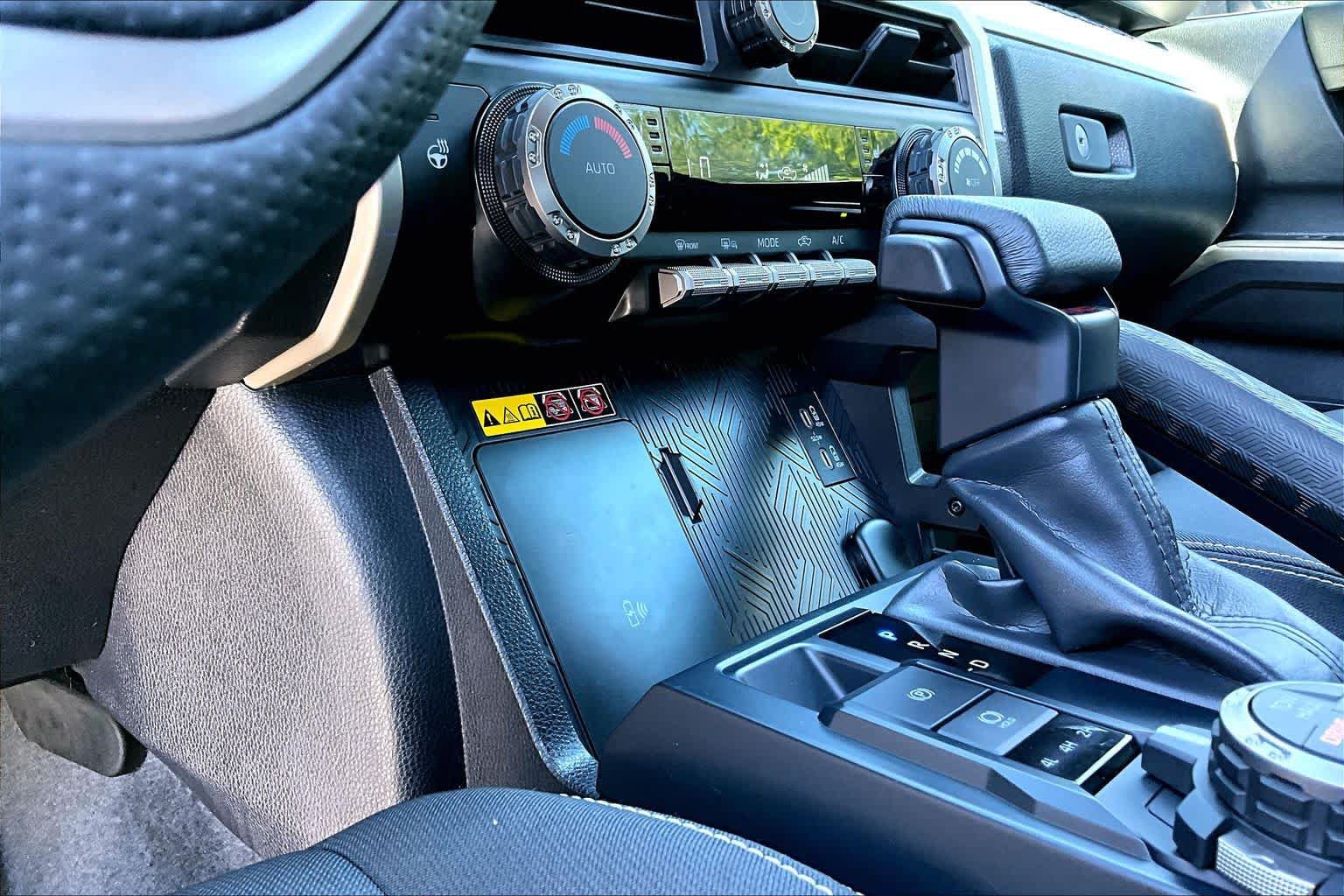 Used 2024 Toyota Tacoma TRD Off-Road w/ TRD Off Road Upgrade Package AWD/4WD image 36