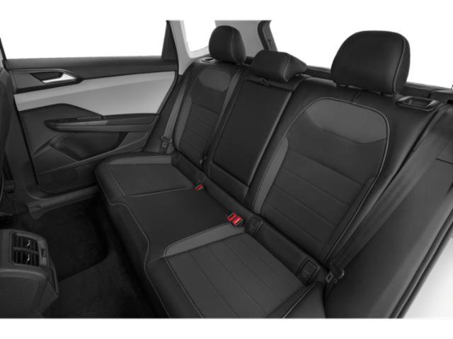 Used 2024 Volkswagen Taos SE FWD image 13