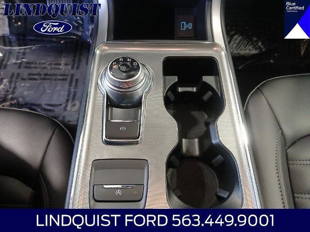 Certified 2022 Ford Edge SEL w/ Convenience Package AWD/4WD image 17
