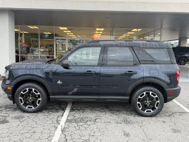 Certified 2021 Ford Bronco Sport Outer Banks AWD/4WD image 8