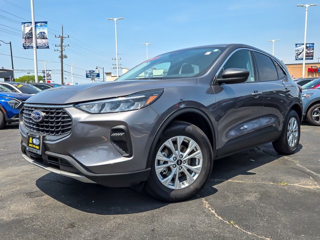 Certified 2024 Ford Escape Active w/ Tech Pack #1 AWD/4WD image 1