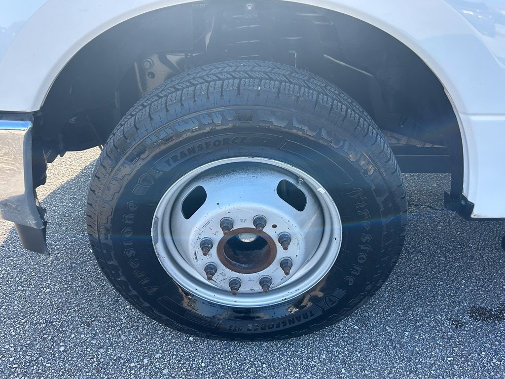 Certified 2019 Ford F350 XL w/ Power Equipment Group RWD image 18
