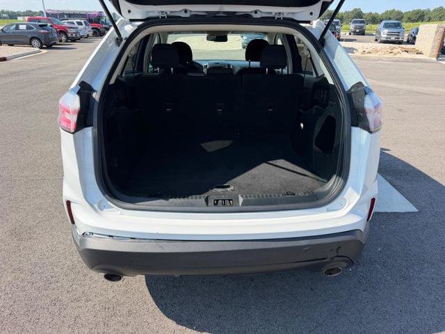 Certified 2019 Ford Edge SE FWD image 7