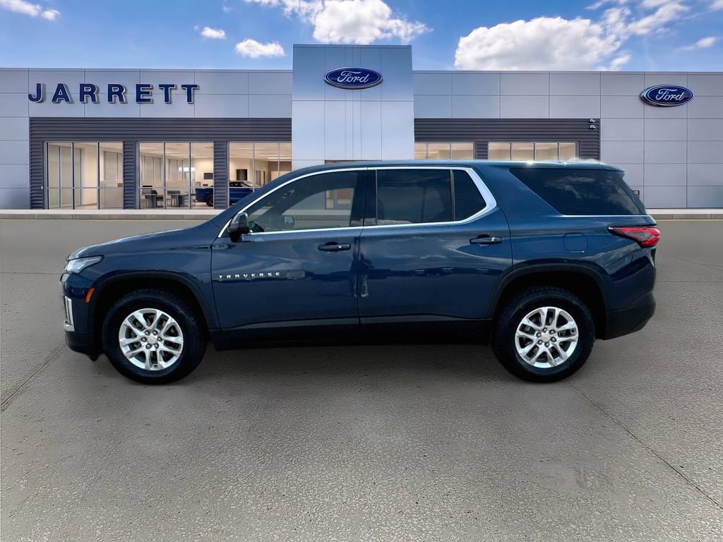 Used 2022 Chevrolet Traverse LS FWD image 4