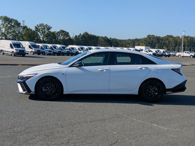 Used 2024 Hyundai Elantra N Line image 2