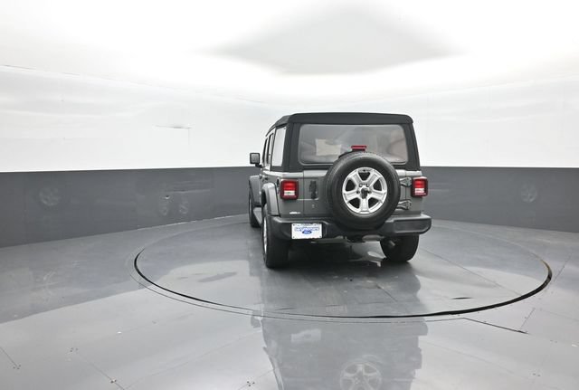 Used 2019 Jeep Wrangler Unlimited Sport S AWD/4WD image 6