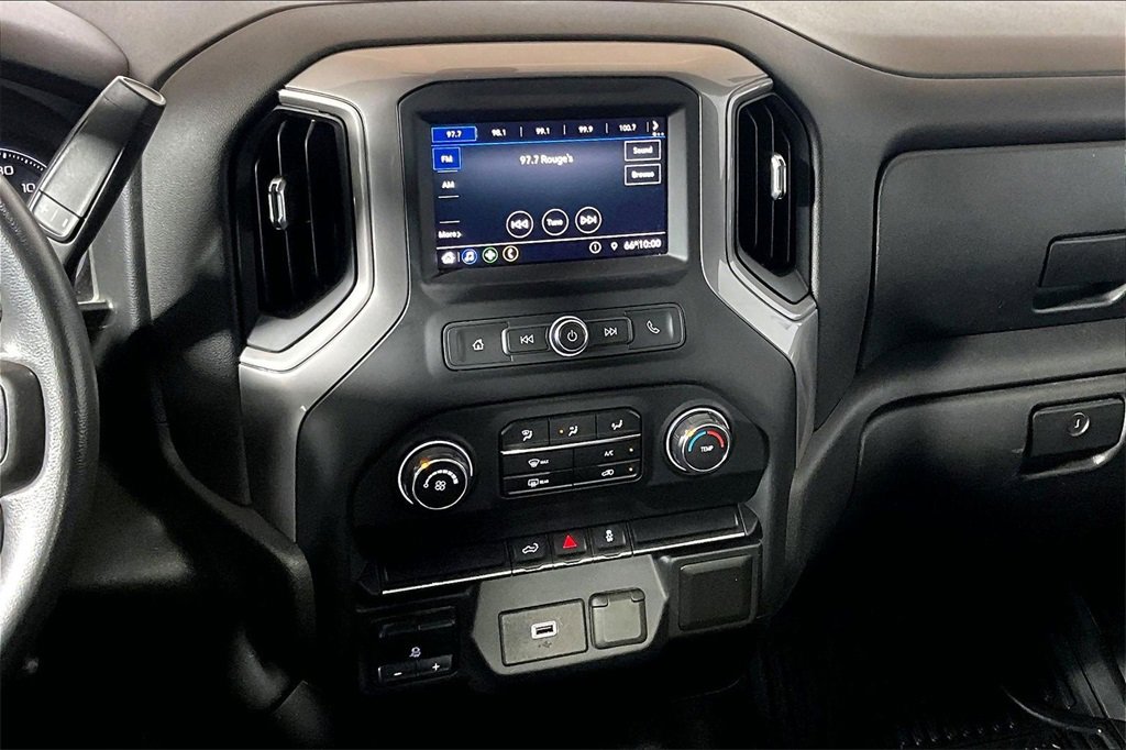 Used 2020 Chevrolet Silverado 3500 W/T w/ Gooseneck/5TH Wheel Package image 5