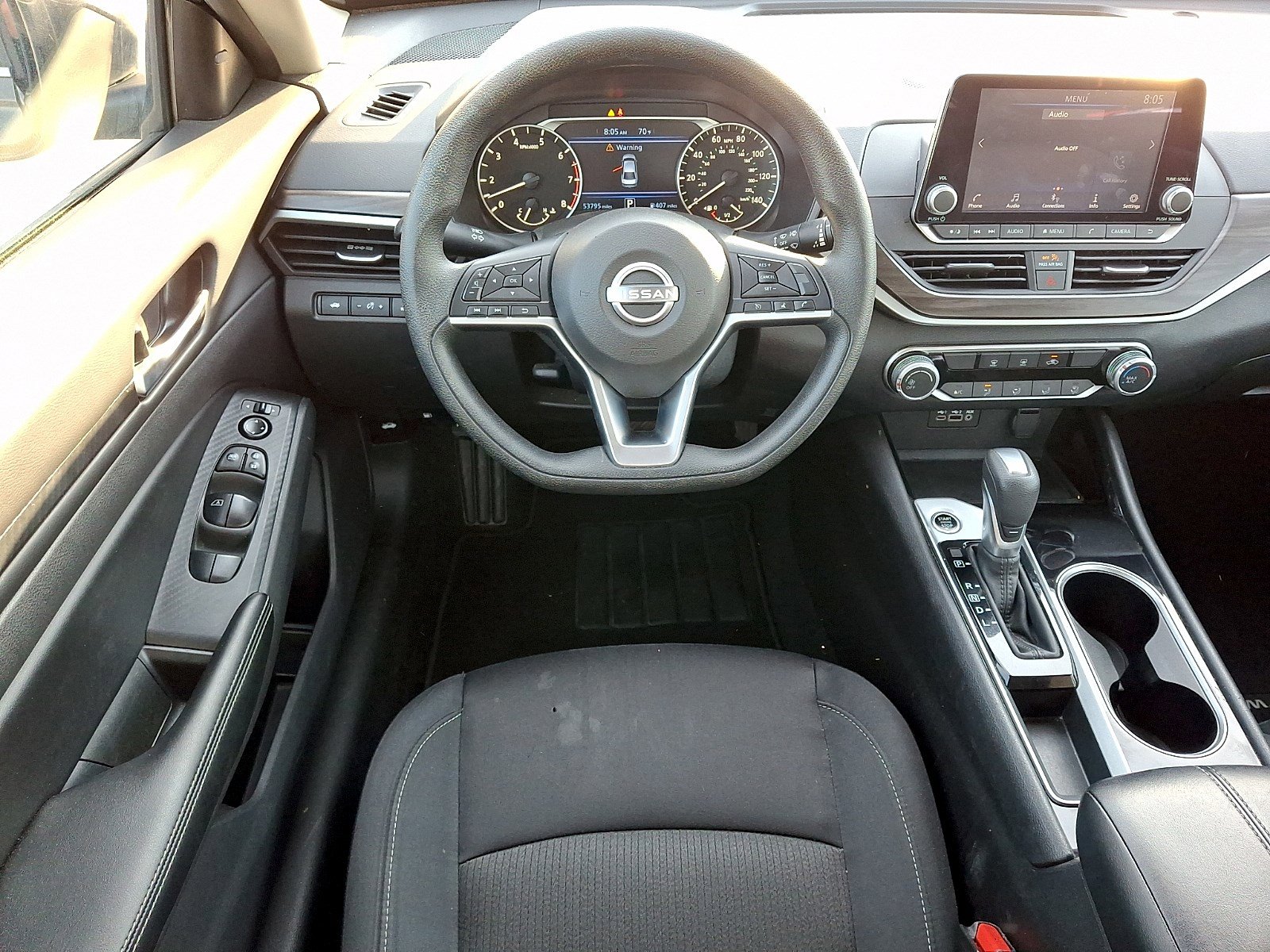 Used 2024 Nissan Altima 2.5 SV FWD image 10