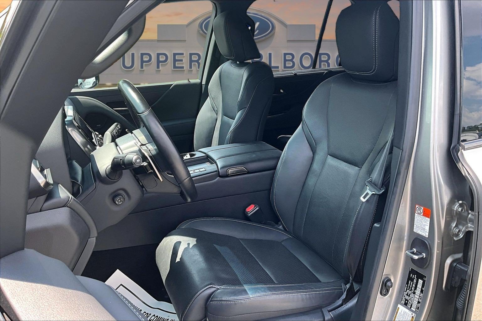 Used 2024 Lexus LX 600 4WD w/ Appearance Package image 25