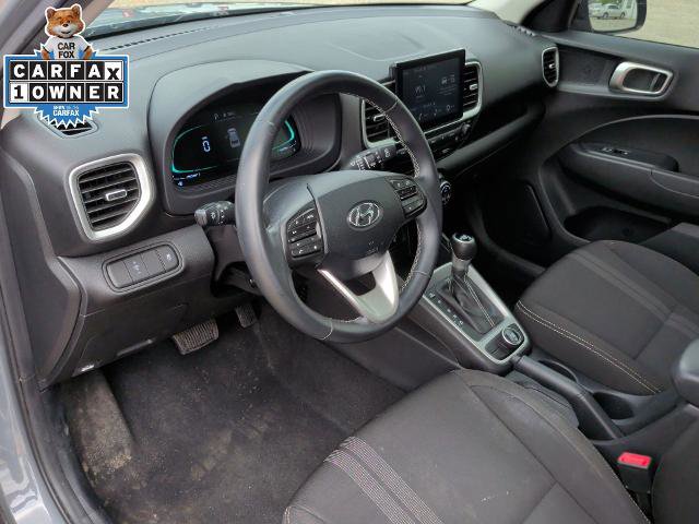 Used 2023 Hyundai Venue SEL FWD image 25