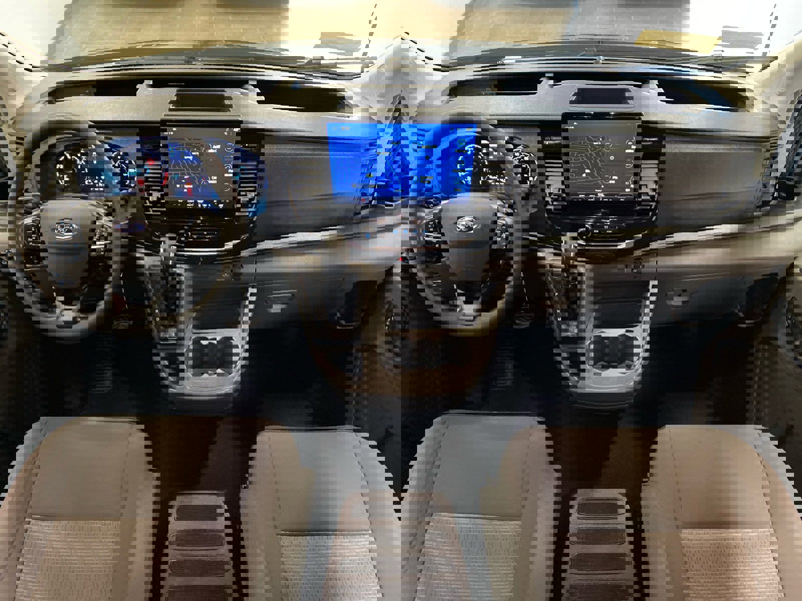 Certified 2024 Ford Transit 350 XLT image 11