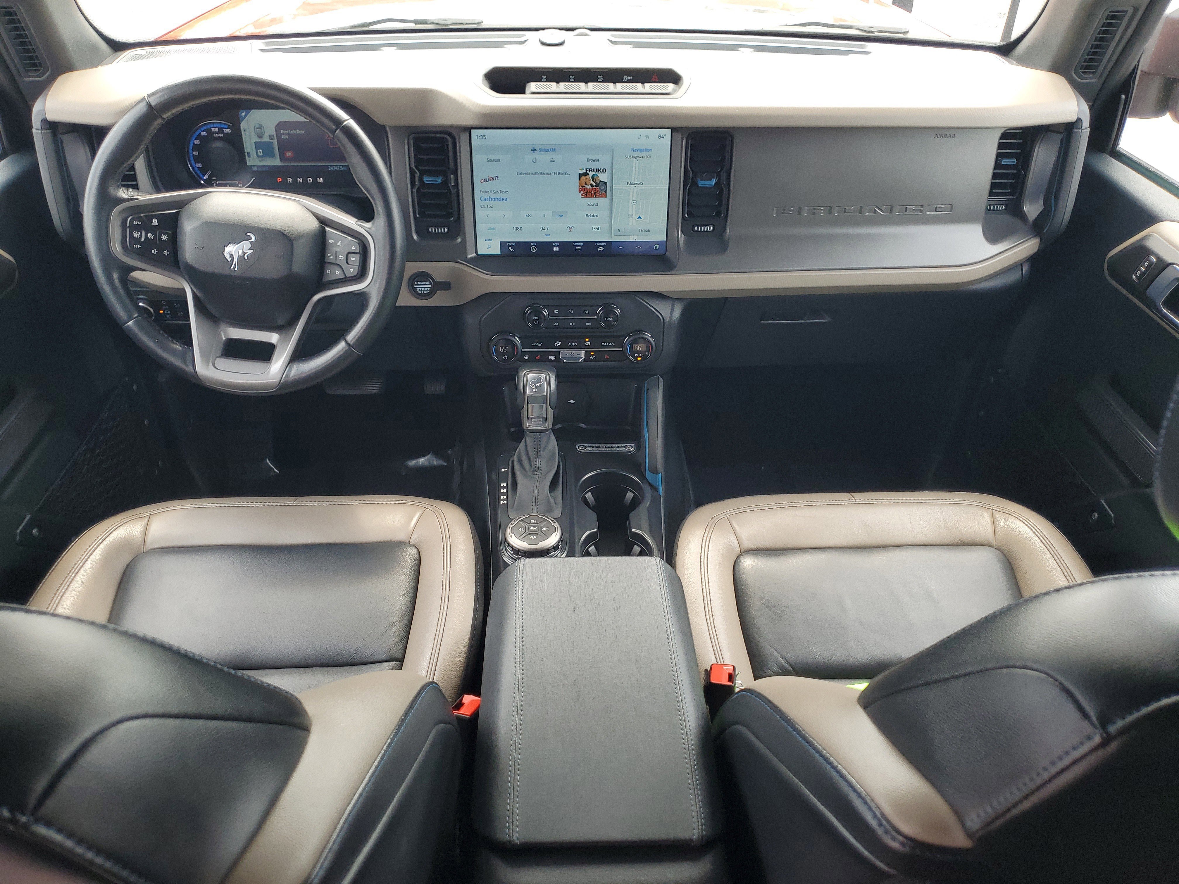 Certified 2024 Ford Bronco Wildtrak image 14