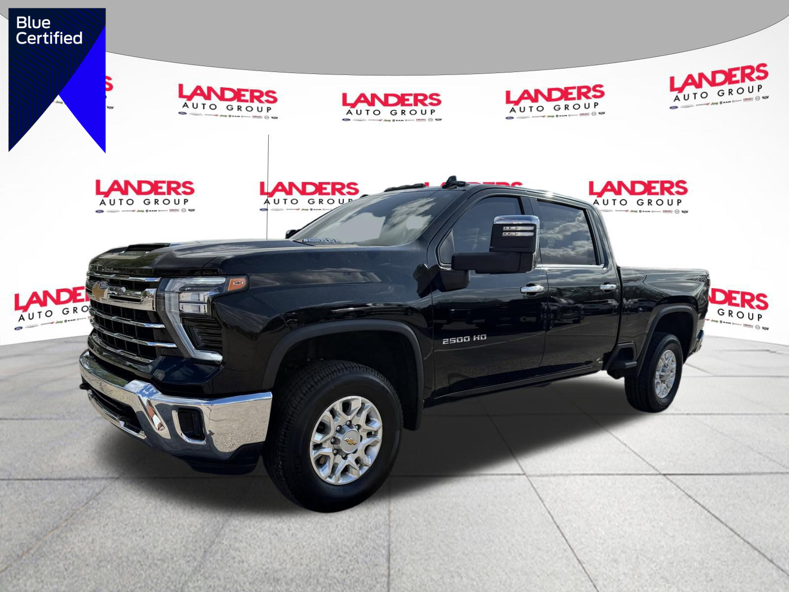 Used 2025 Chevrolet Silverado 2500 LTZ image 1