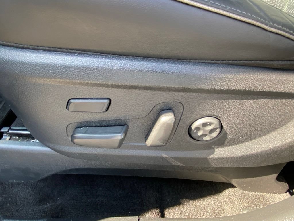 Used 2022 Hyundai Palisade Limited FWD image 10