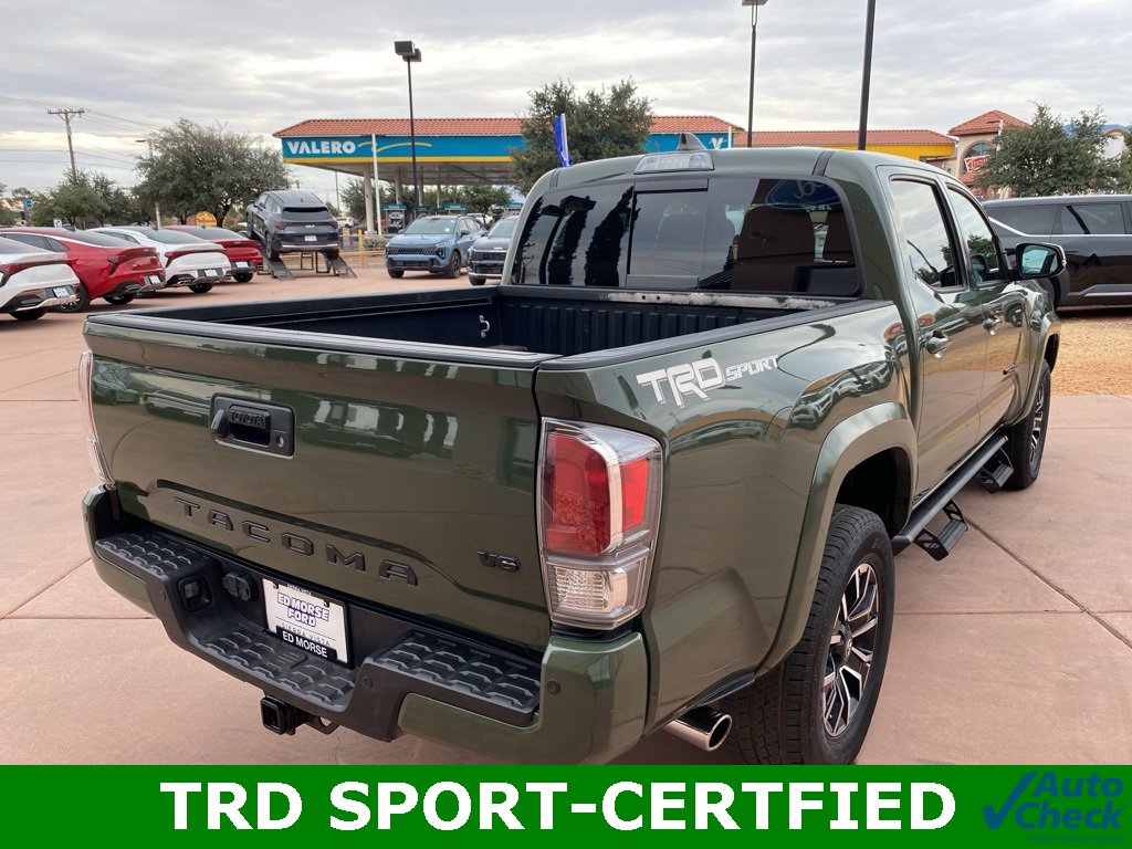 Used 2021 Toyota Tacoma TRD Sport w/ Technology Package image 9