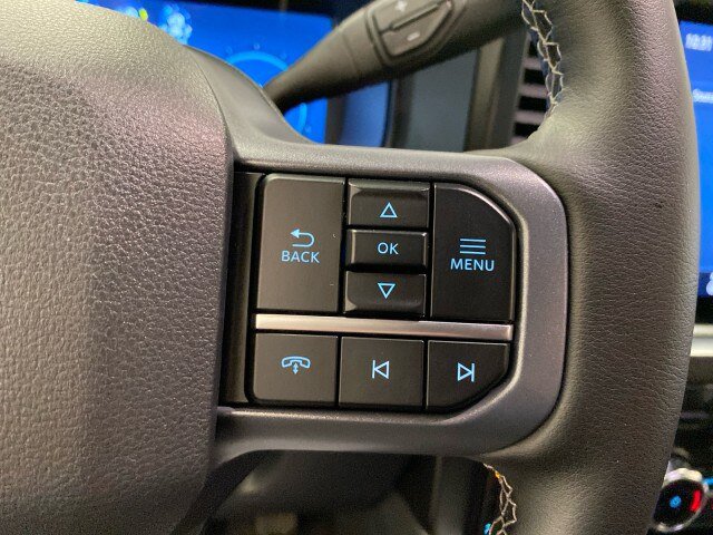 Certified 2026 Ford F250 Lariat w/ Tremor Off-Road Package AWD/4WD image 20