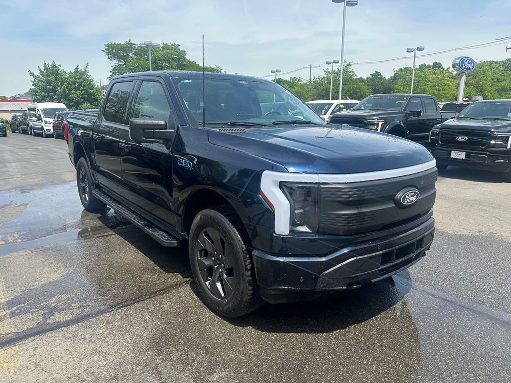 Certified 2025 Ford F150 Lightning Flash AWD/4WD image 3