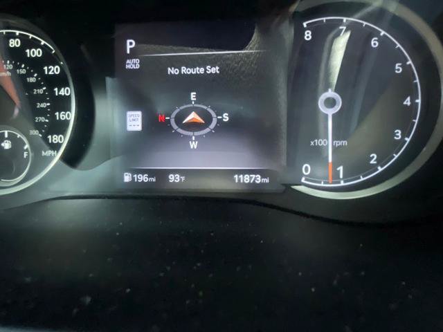 Used 2026 Genesis G70 2.5T RWD image 13